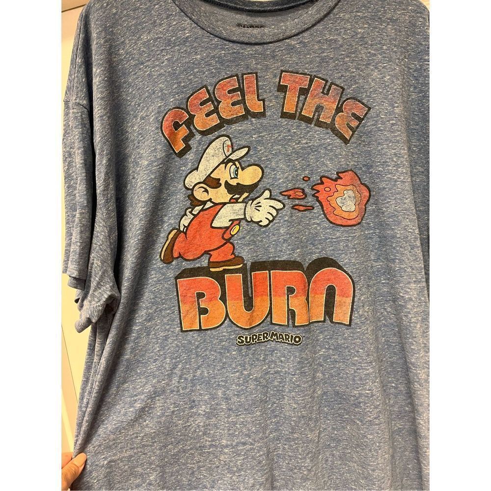 Super Mario Feel The Burn T-Shirt sz 2X